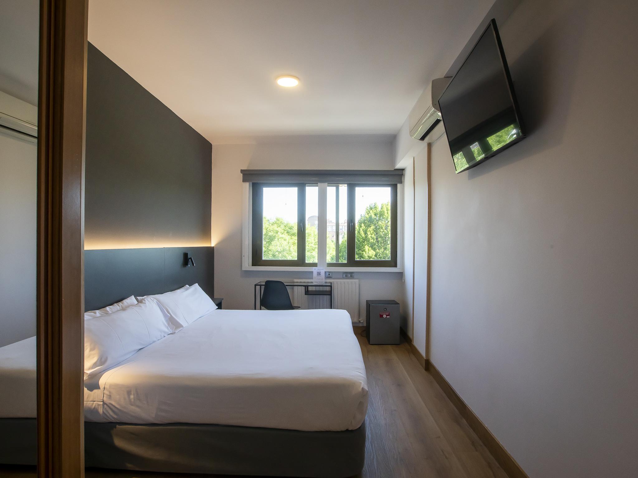 Hotel Sancho Ramirez 3*